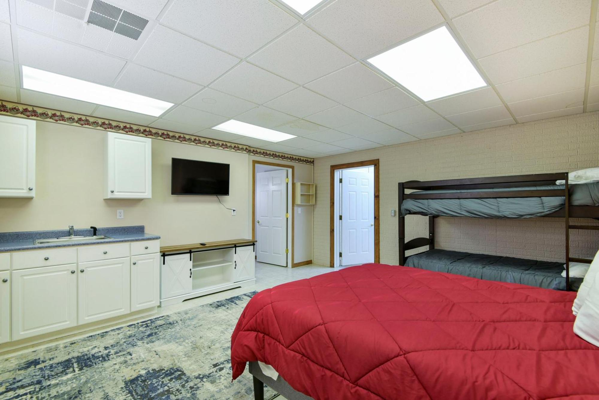 5 Bedroom Vacation Home Next To Silver Dollar City Branson Kültér fotó